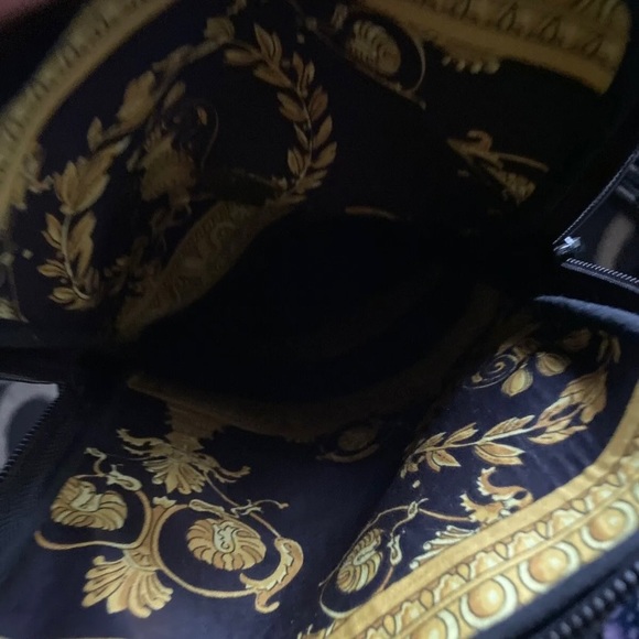 Versace zip case - Picture 3 of 4